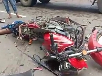 Truck-bike accident kills 2 in Narsingdi